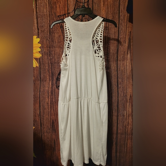Xhilaration Sleeveless Sundress Cover-Up - Picture 2 of 4